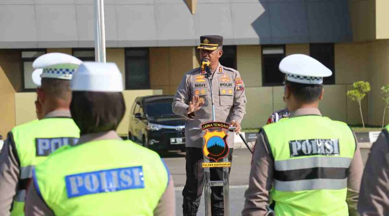 Apel Jam Pimpinan, Kapolres Sukoharjo Tekankan Anggota Untuk Bijak Dalam Bermedsos