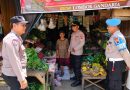 Pastikan Keamanan dan Stabilitas Harga, Kapolsek Polokarto Sambangi Pasar Bugel dan Wisata Air Azka