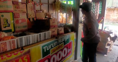 Antisipasi Kebakaran, Polsek Bendosari Periksa Instalasi Listrik Pasar Mulur Antisipasi Kebakaran, Polsek Bendosari Periksa Instalasi Listrik Pasar Mulur