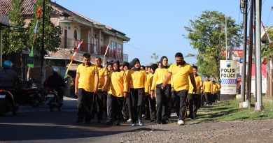 Polres Sukoharjo Gelar Jalan Santai, Tingkatkan Kebugaran dan Soliditas Personel