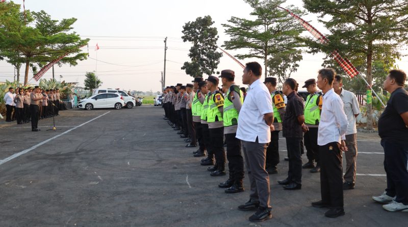 Polisi Hadir di Tengah Masyarakat, Polres Sukoharjo Gelar Apel PH Pagi