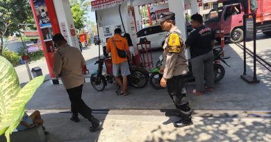 Patroli KRYD Polsek Mojolaban Perkuat Cipta Kondisi, Cegah 3C dan Gangguan Kamtibmas Patroli KRYD Polsek Mojolaban Perkuat Cipta Kondisi, Cegah 3C dan Gangguan Kamtibmas