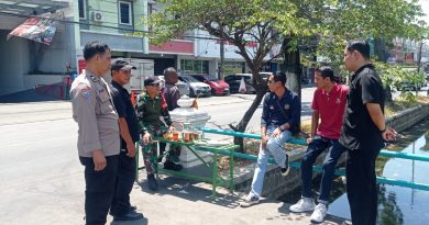 Patroli Polsek Baki Sambangi Warga, Ingatkan Jaga Kamtibmas hingga Larangan Bakar Sampah Sembarangan